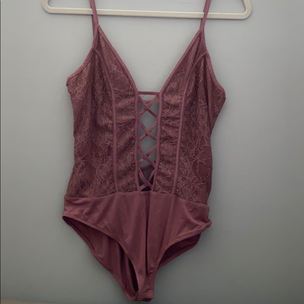 Lace body suit